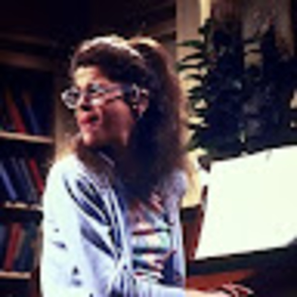 Meet your Posher, Anna b.
